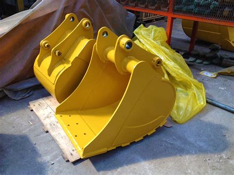 12 inch bucket for mini excavator|are mini excavator buckets standard.